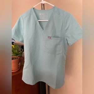 Women’s Figs Catarina one pocket scrub top, XS seaglass